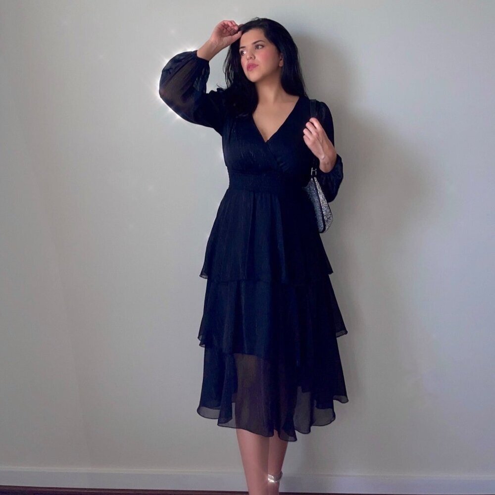 Tulle Tiered Black V Neck Midi Dress